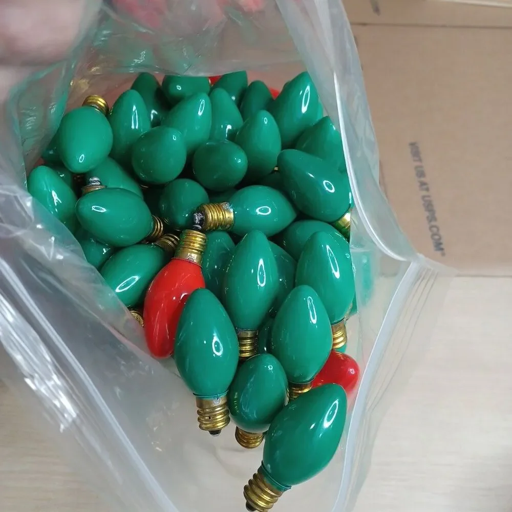 Lot Of 200 Vintage C7 Christmas Light Bulbs 100 Red 100 Green String Light